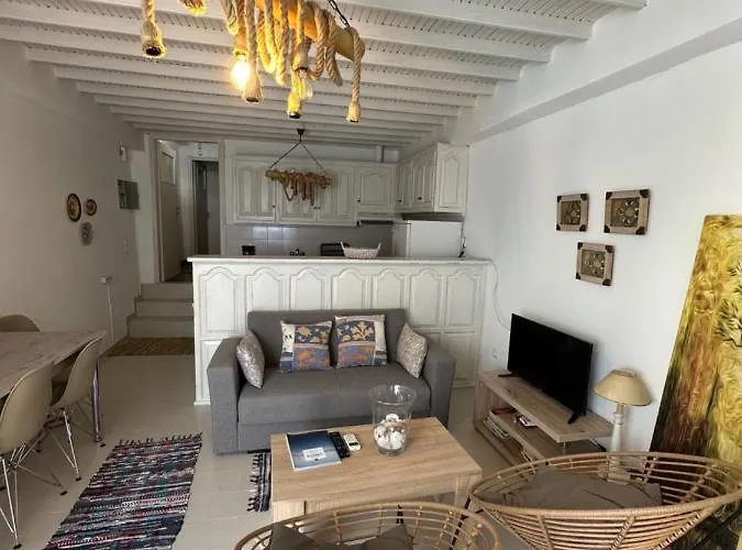 Myconian Avra Apartment Mykonos Town